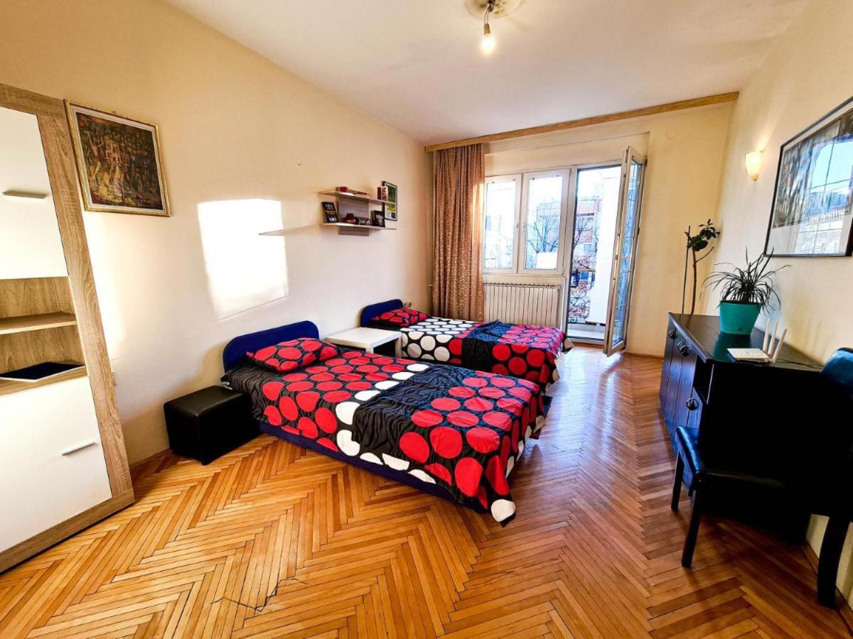 Exclusive Apartment Main Square FREE PARKING