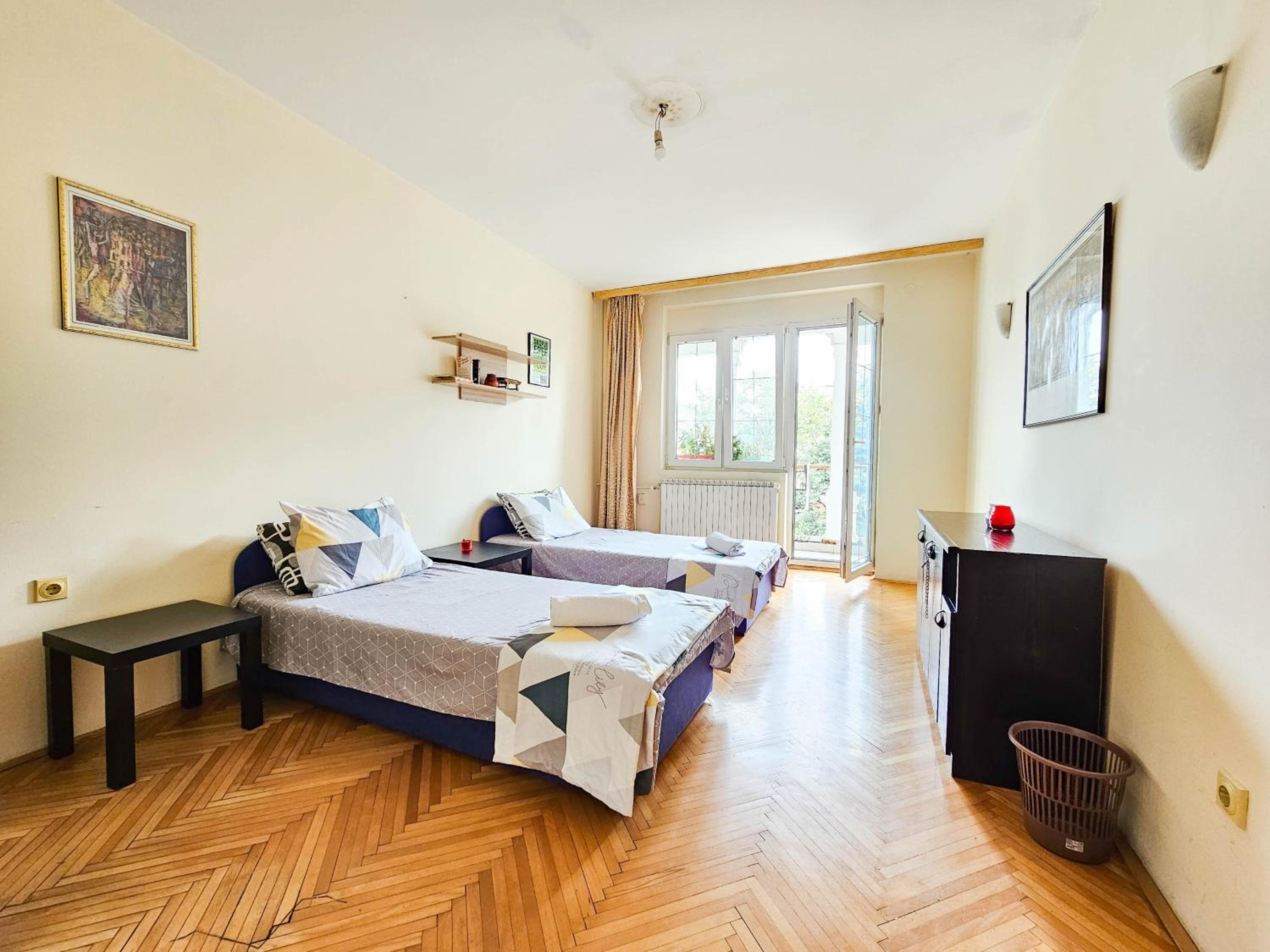 Exclusive Apartment Main Square FREE PARKING