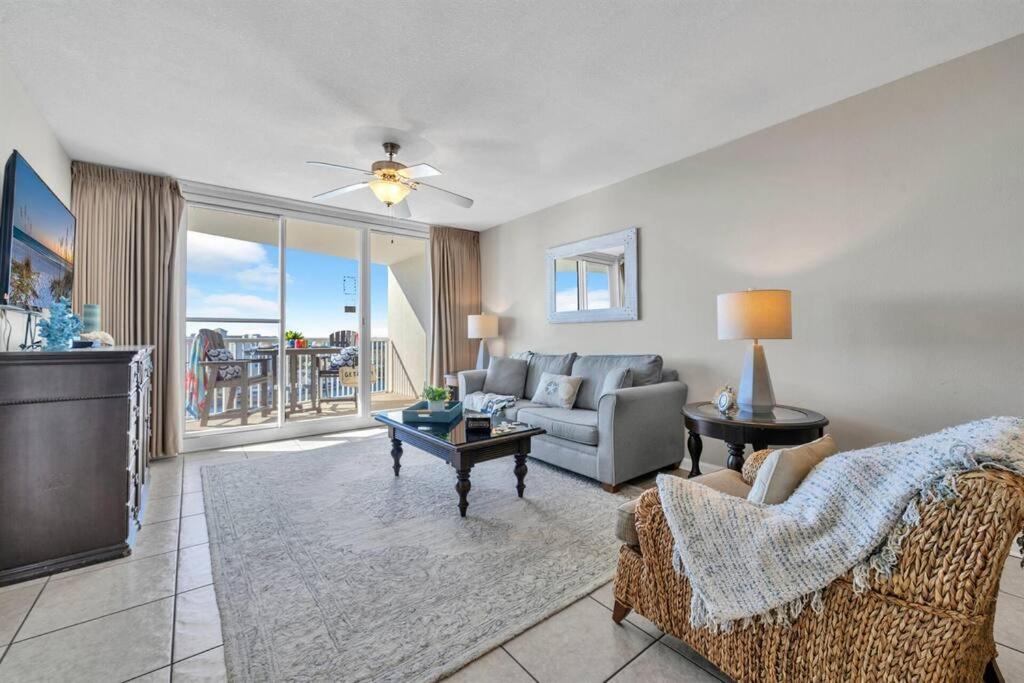 Terrace at Pelican Beach 1102 - Emerald Dreams view 2