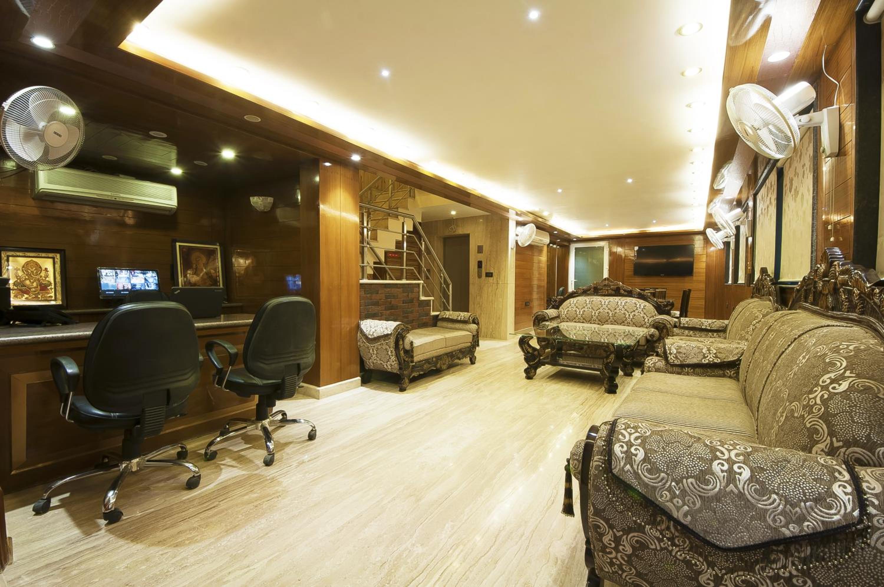 lounge