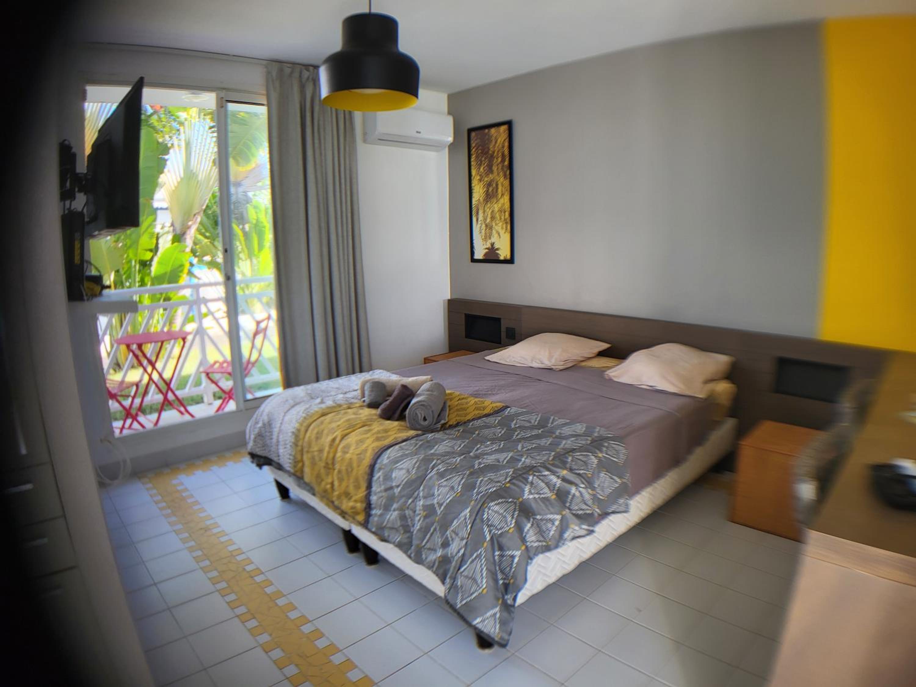 hotel room