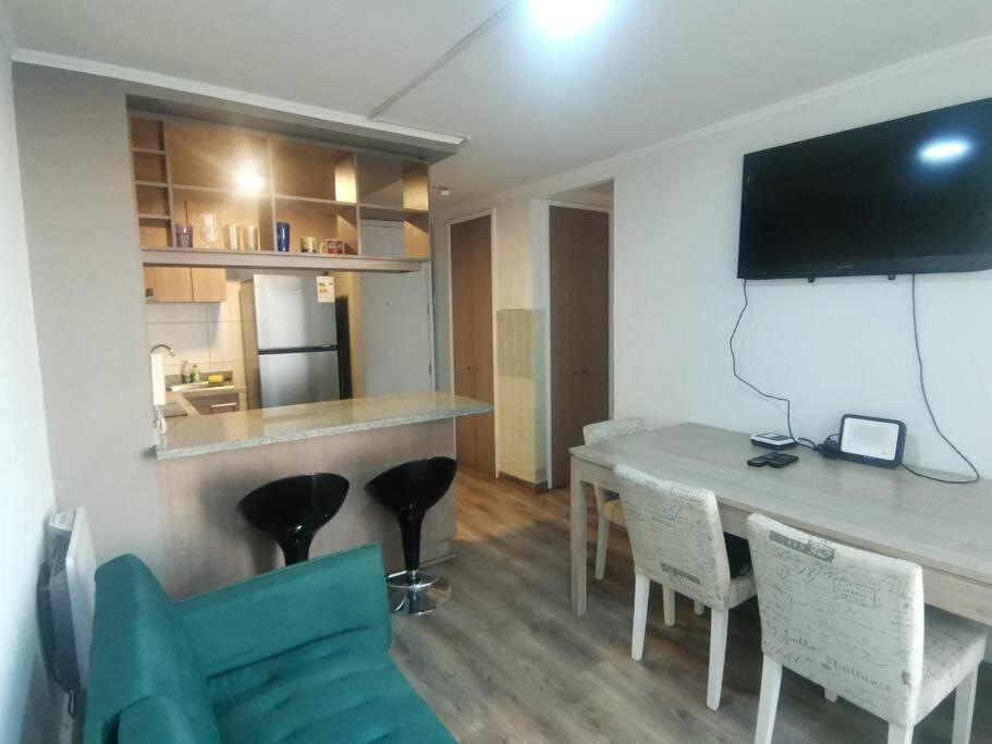 Habitación para estudiantes cercano al Metro L1