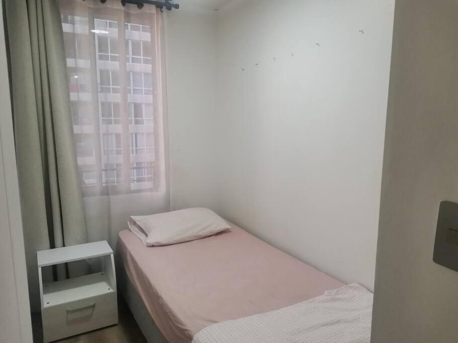 Habitación para estudiantes cercano al Metro L1