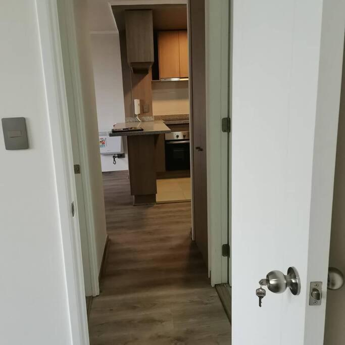Habitación para estudiantes cercano al Metro L1