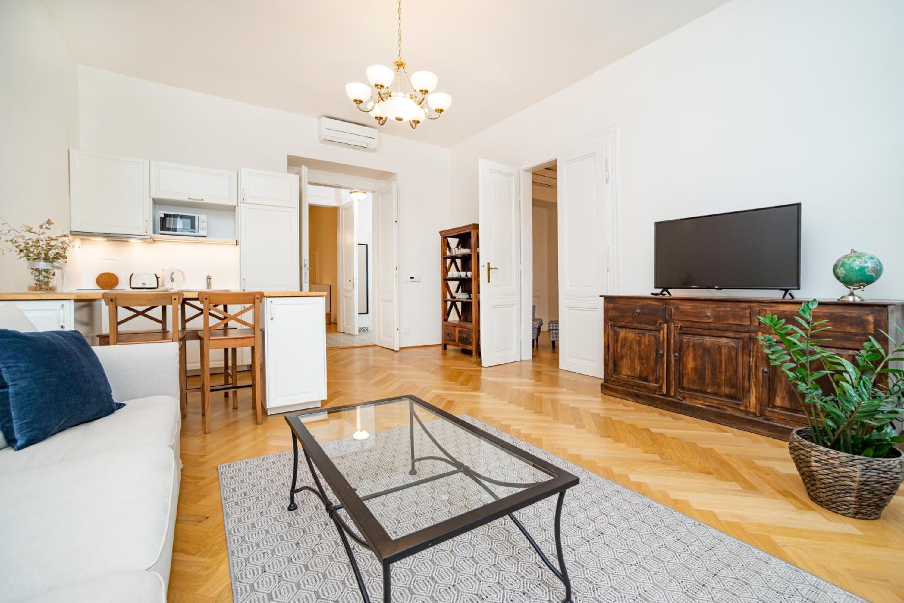 Quiet apartment in the Old Town