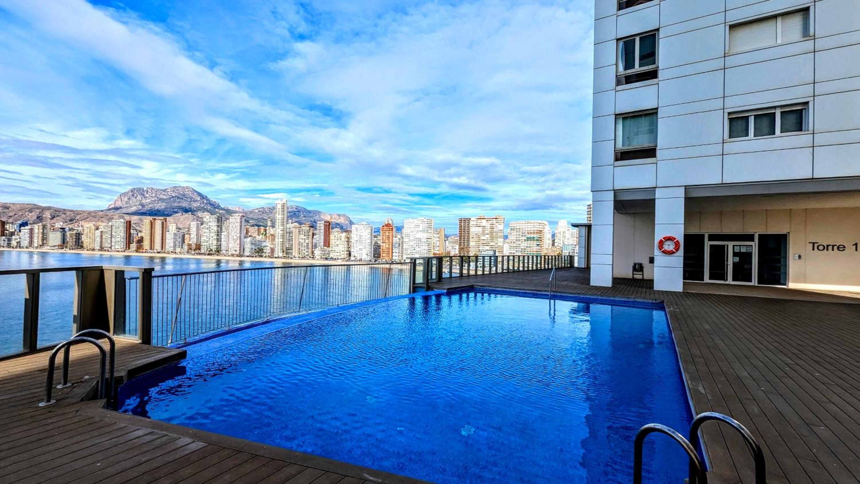 GEMELOS superb apartment