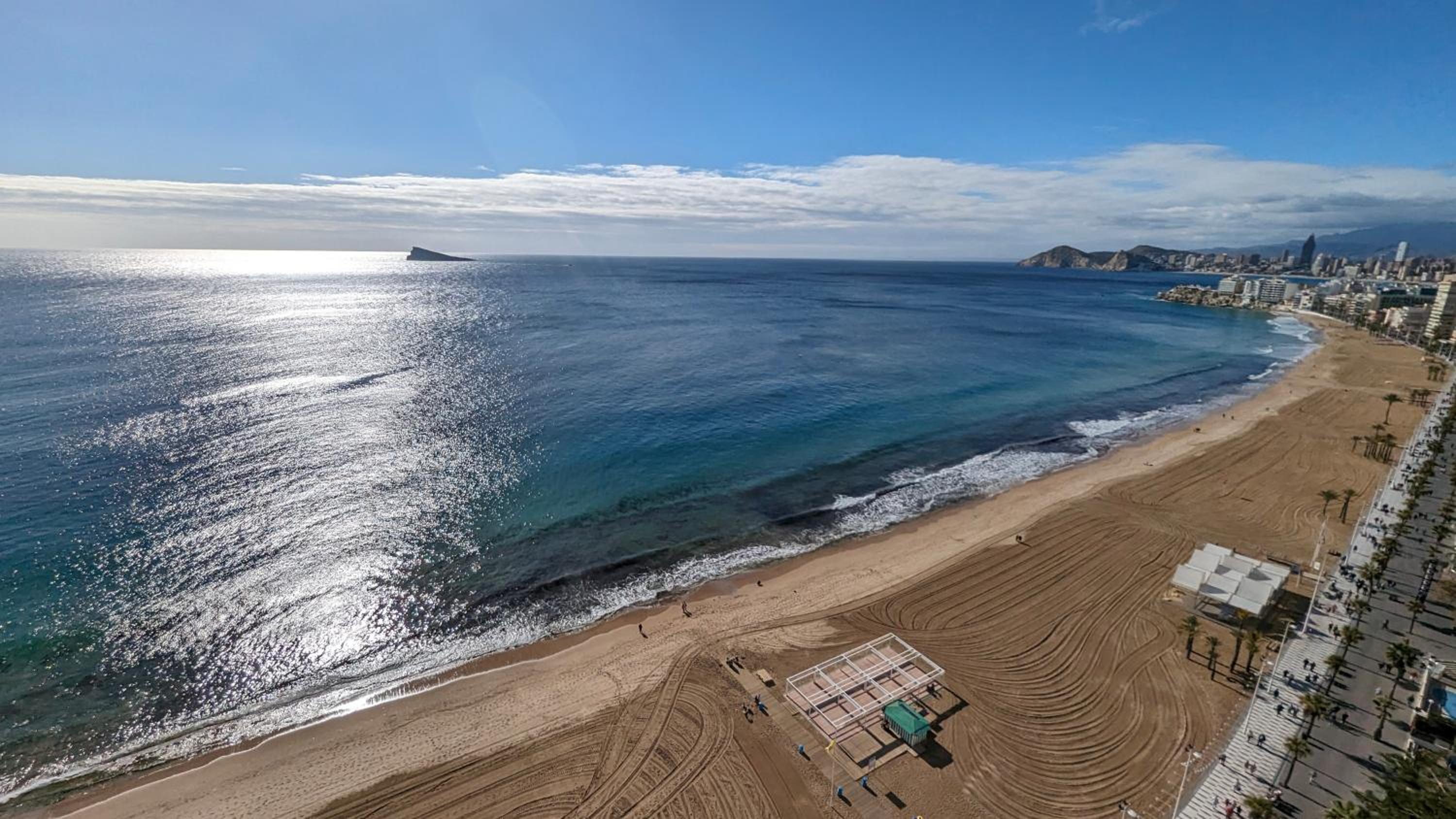 LAS ARENAS superior seafront