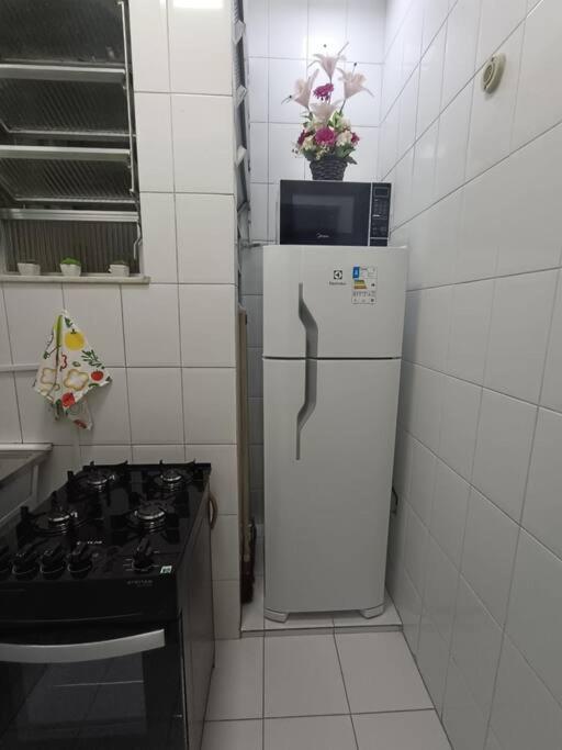 Studio Moderno a 5 Minutos da Praia - NSC371-702