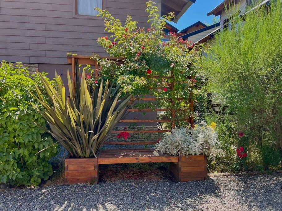 Casa con jardín en barrio tranquilo