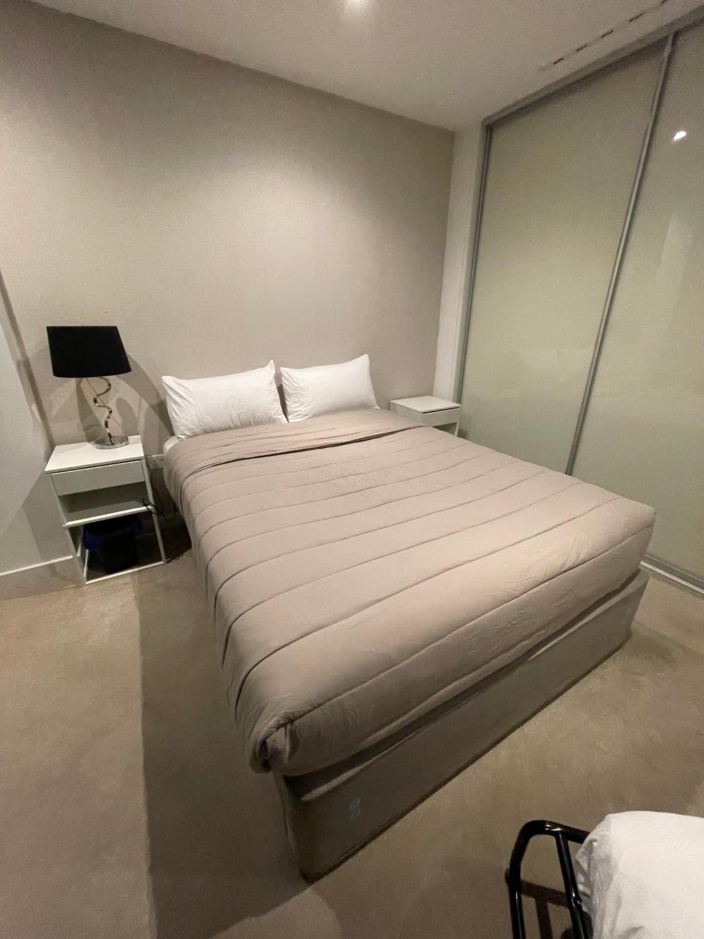 Shared Apartment in Central London