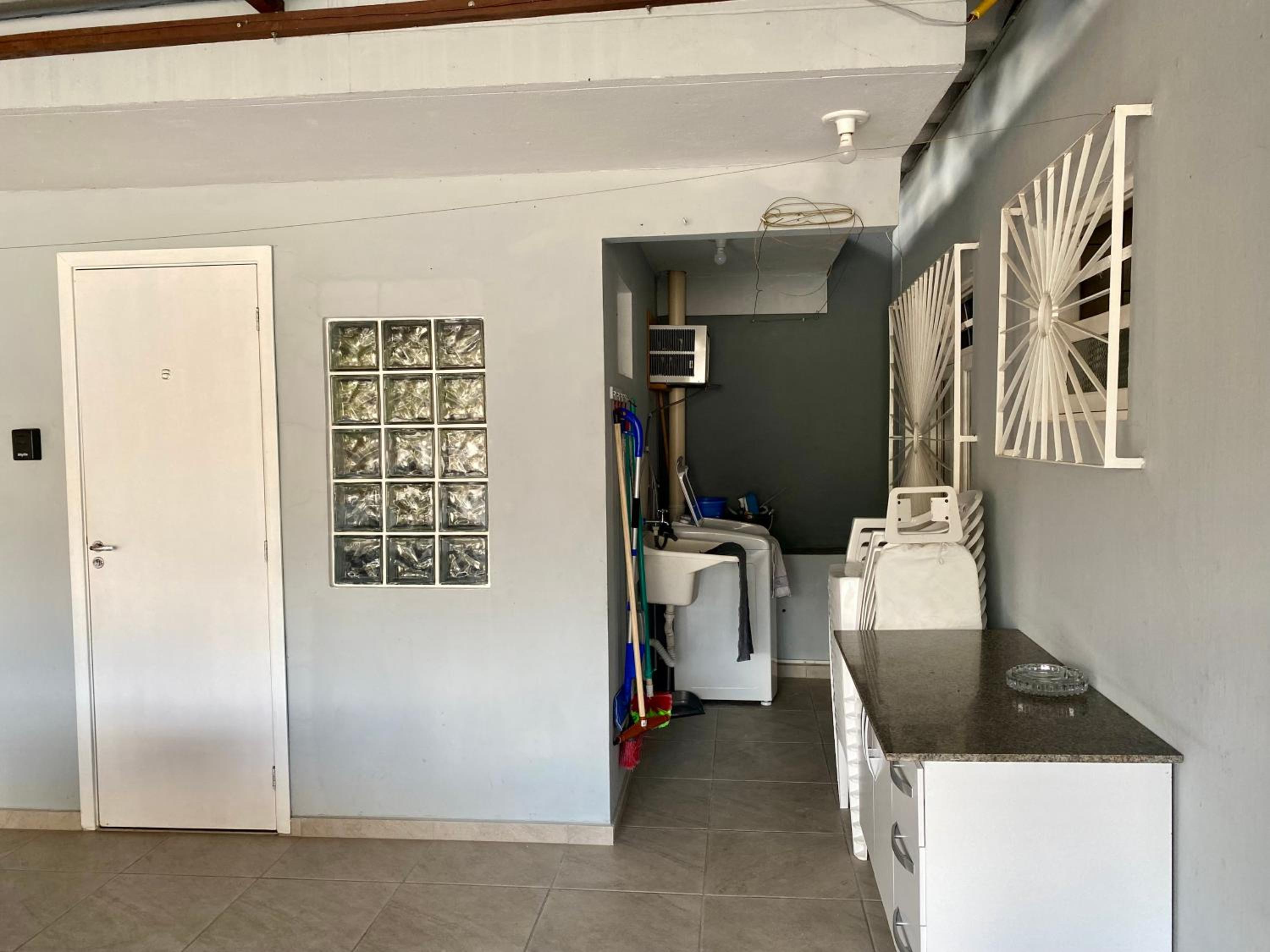 Casa temporada para grupos 10 Pessoas, prox. a vila Germânica Blumenau