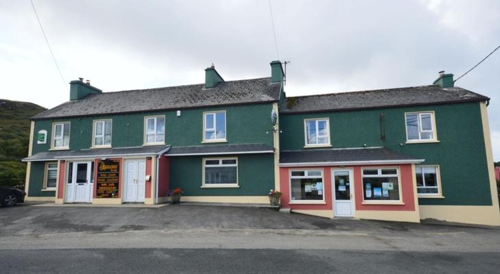 ANNORA Bar & Accommodation