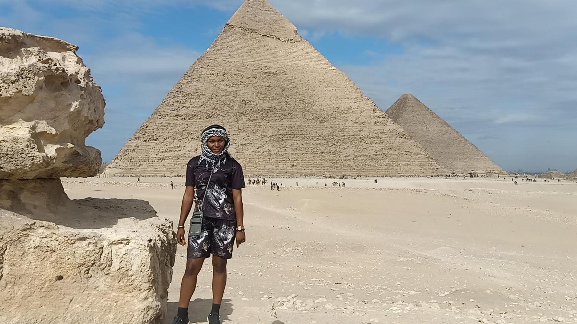 Eyad Pyramids view