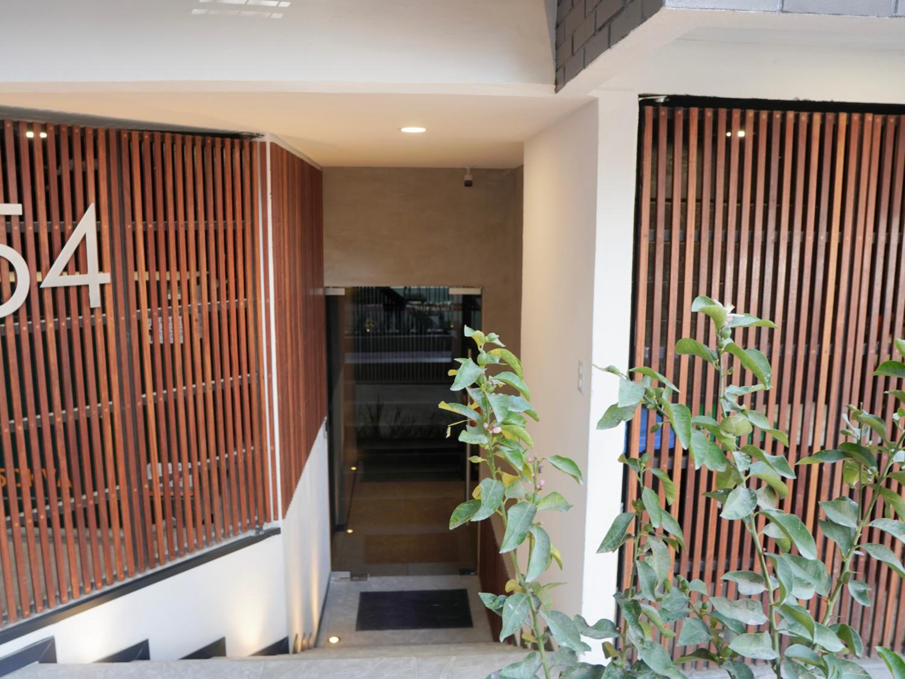 Indiana suites view 3