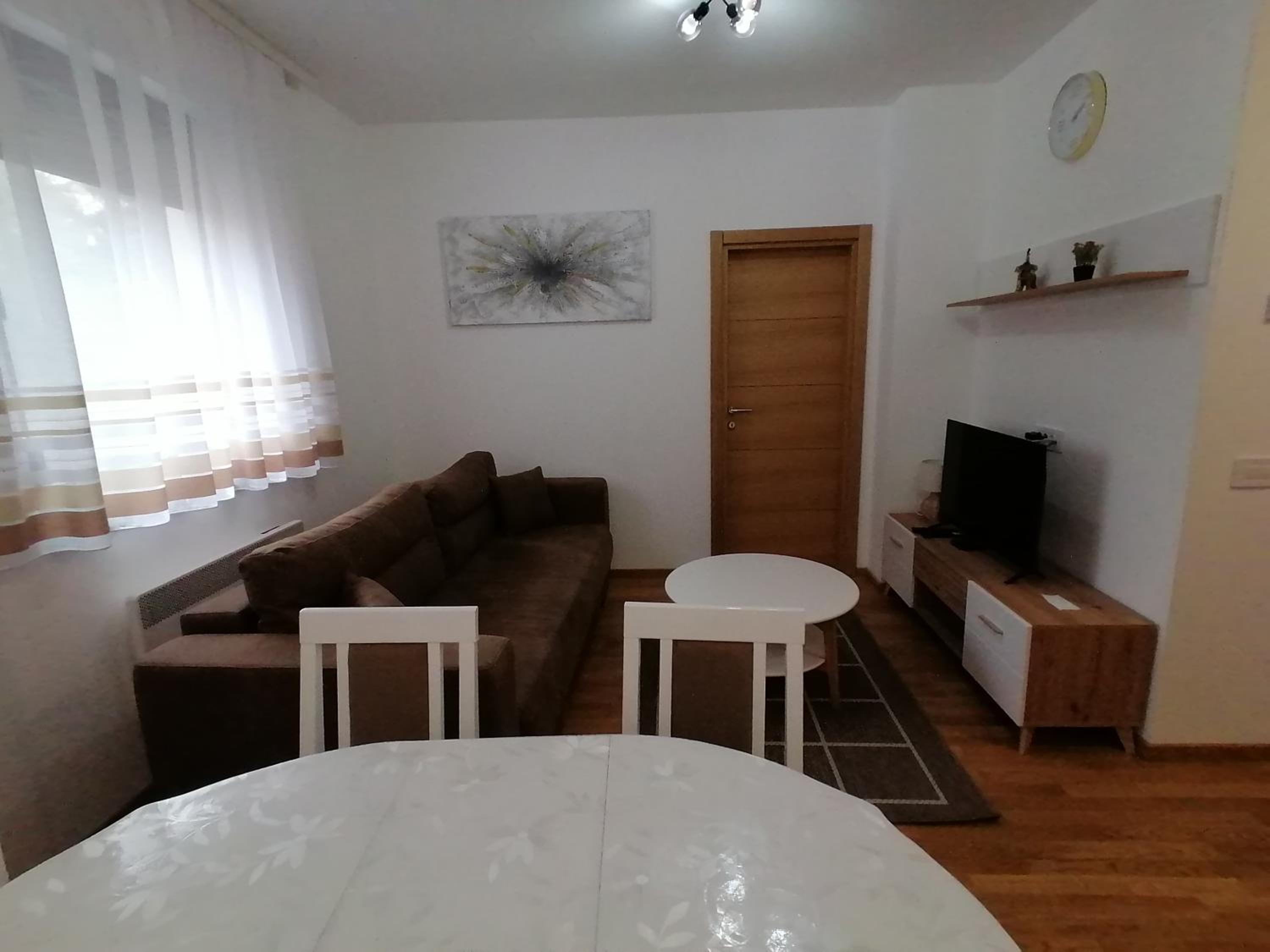 Milnik apartman