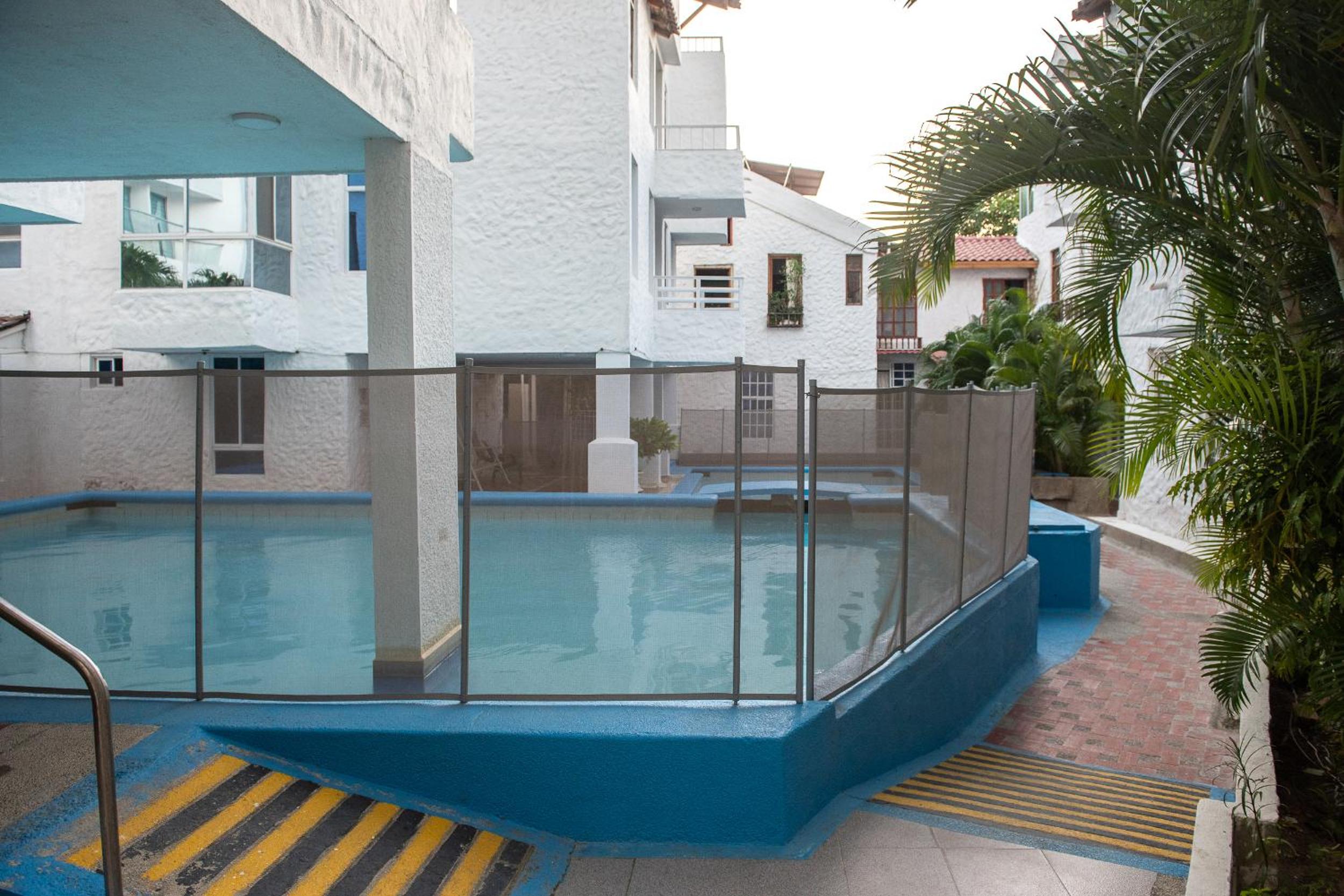 Cómodo apartamento con vista al mar y la montaña