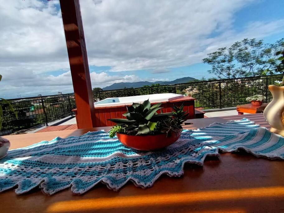 Cobertura Duplex com Jacuzzi Privativa.
