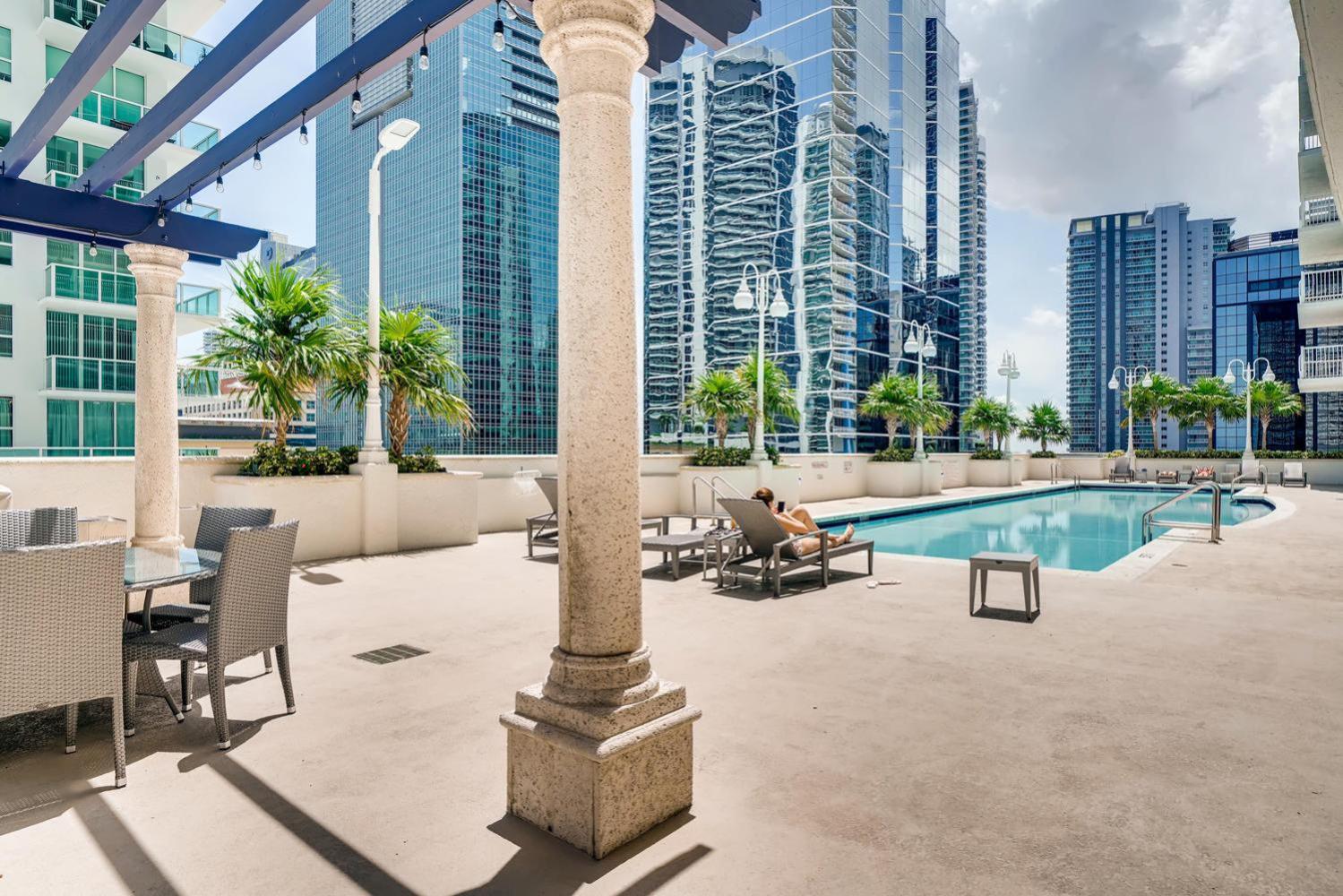 The Stay At Brickell Club