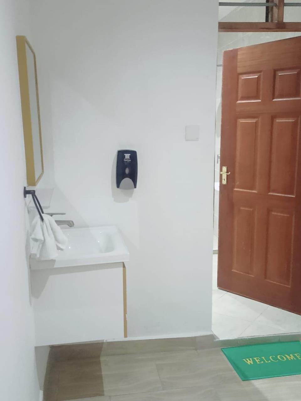 Jade luxury Apartments view 2