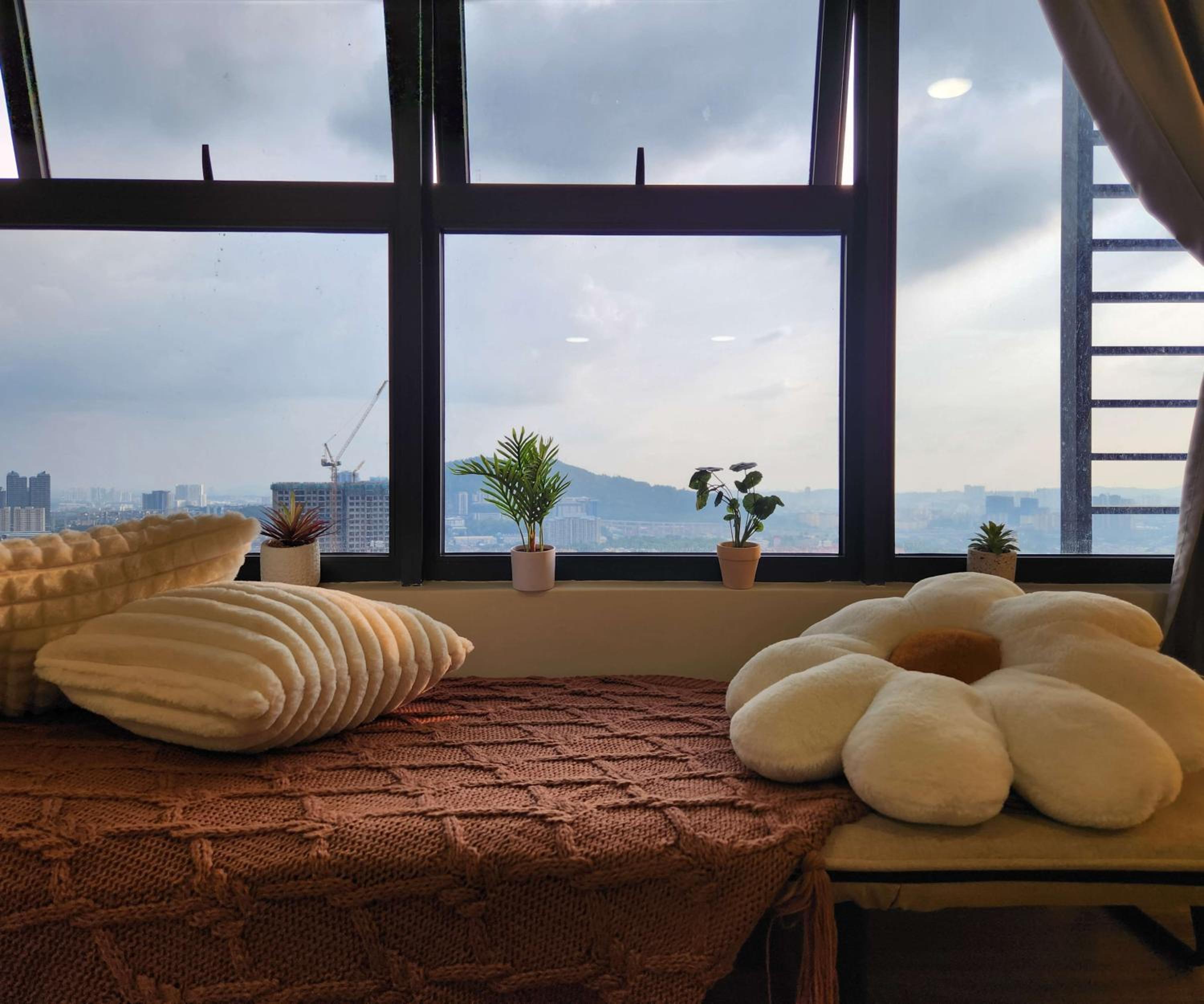Arte Cheras by Inn Lux