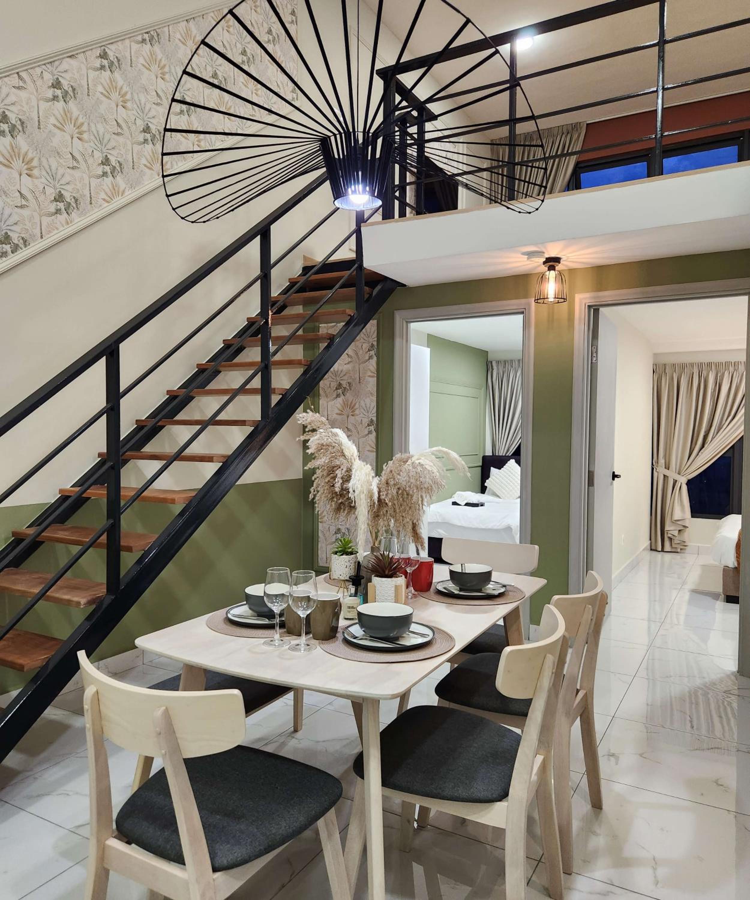 Arte Cheras by Inn Lux