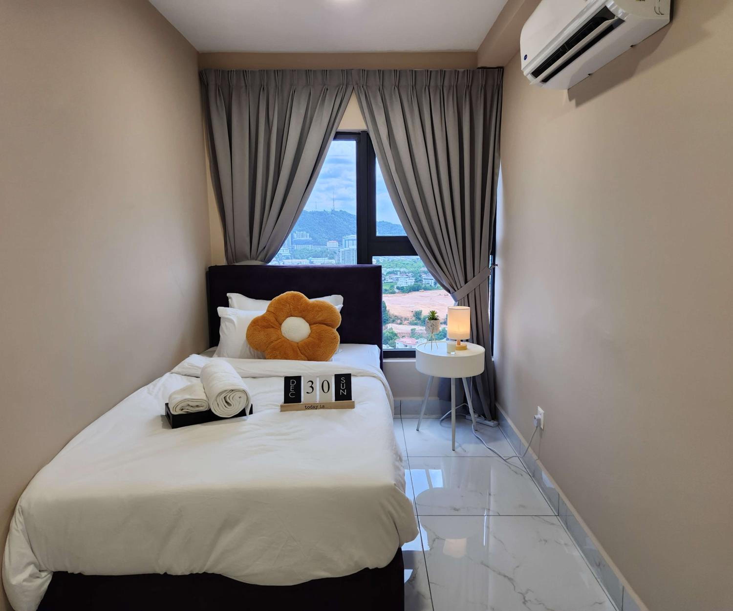 Arte Cheras by Inn Lux