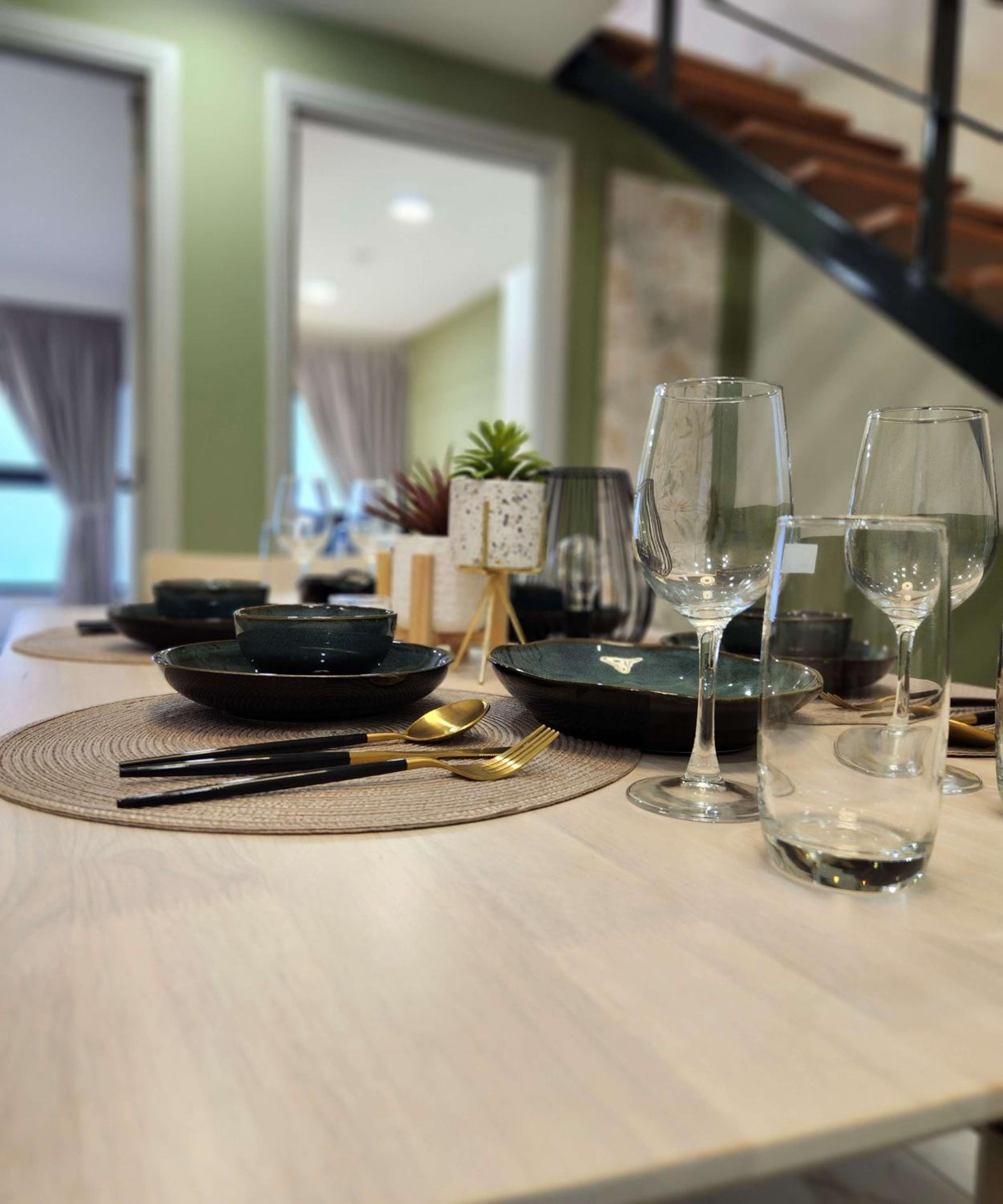 Arte Cheras by Inn Lux