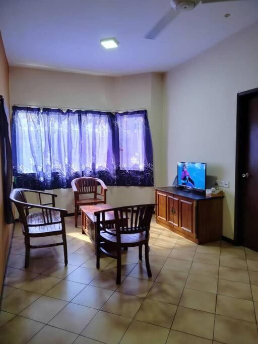 Homestay Elina - Cheap and cosy photo 6