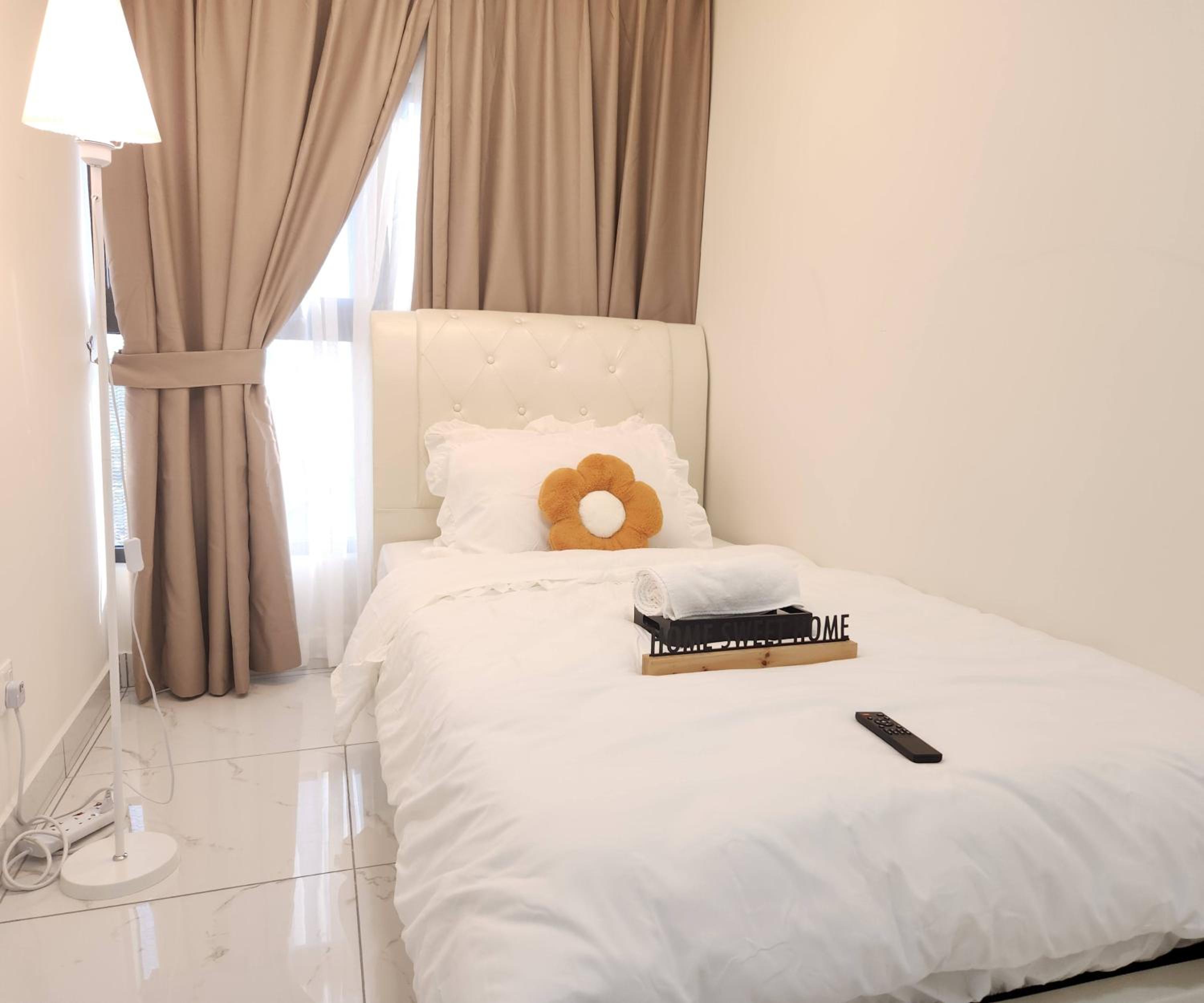 Arte Cheras by Inn Lux