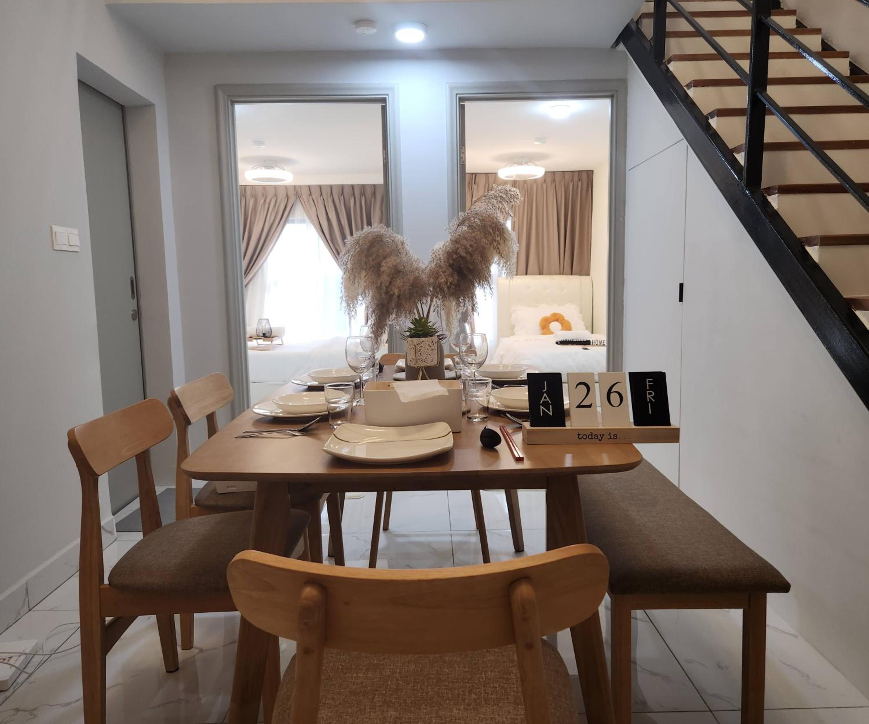Arte Cheras by Inn Lux