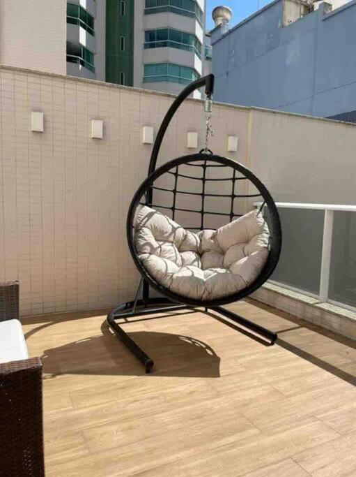 4 suítes, piscina exclusiva, barra sul, B.Camboriú