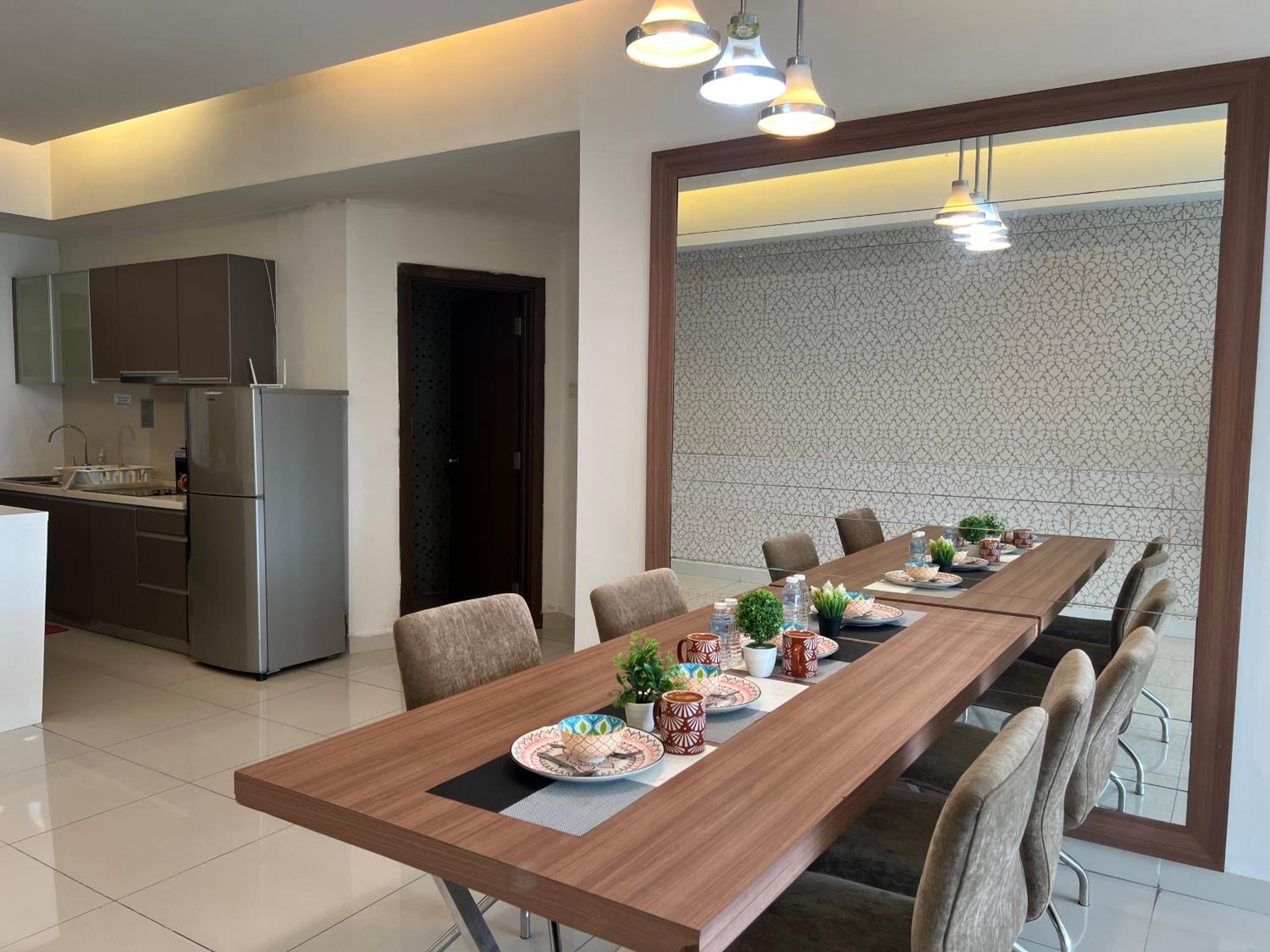 Regalia service suites klcc skypool