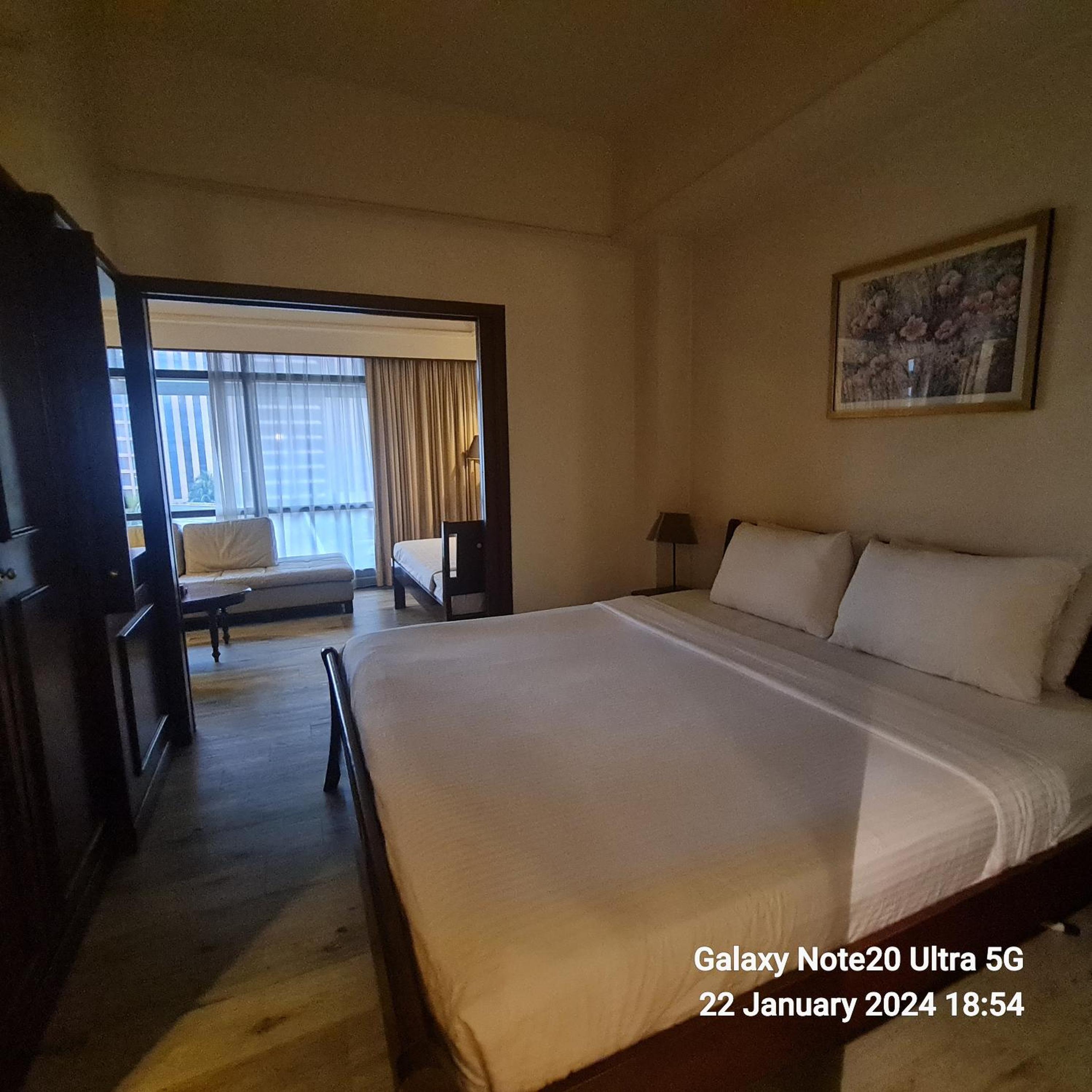Regal Service Suite at Times Square, Kuala Lumpur