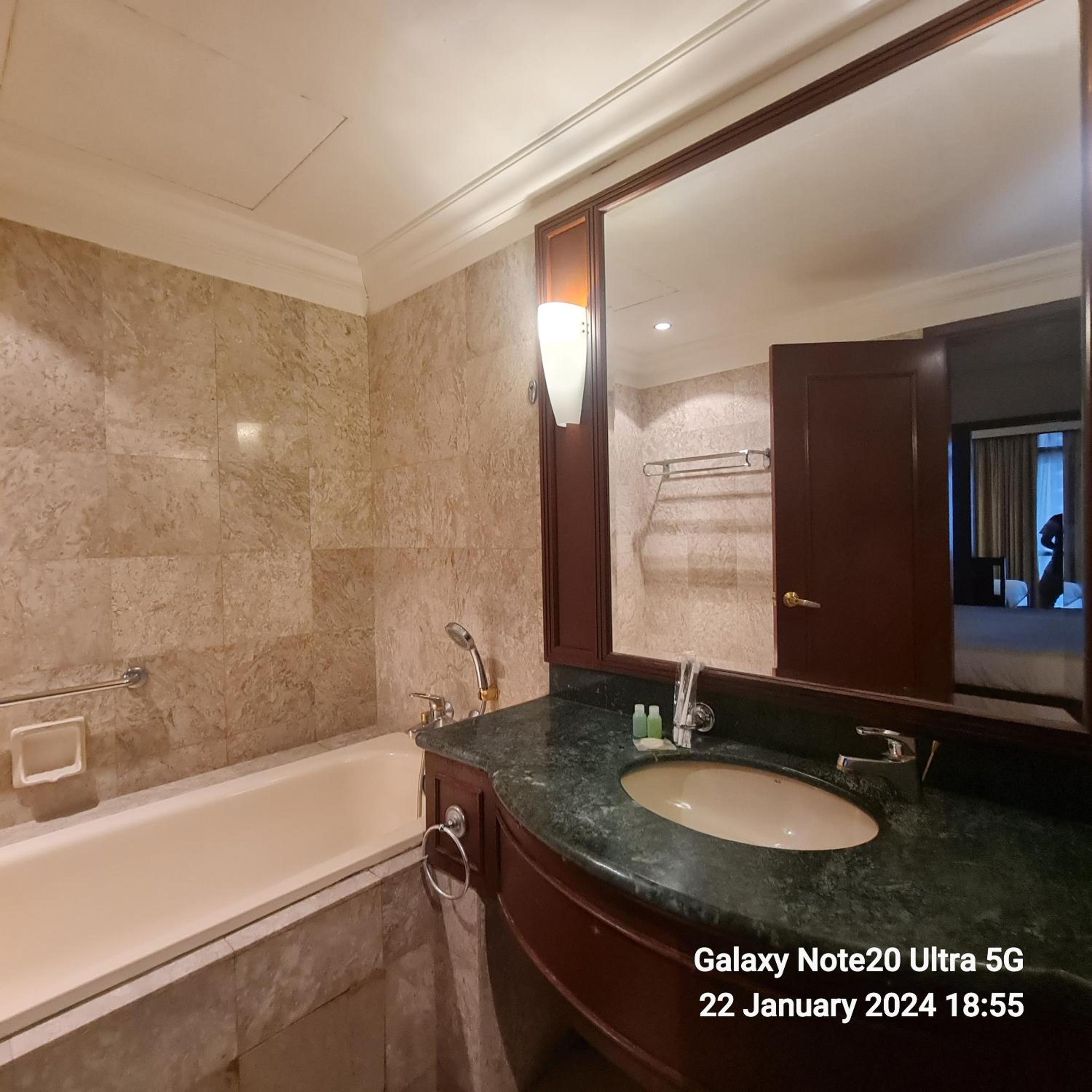 Regal Service Suite at Times Square, Kuala Lumpur