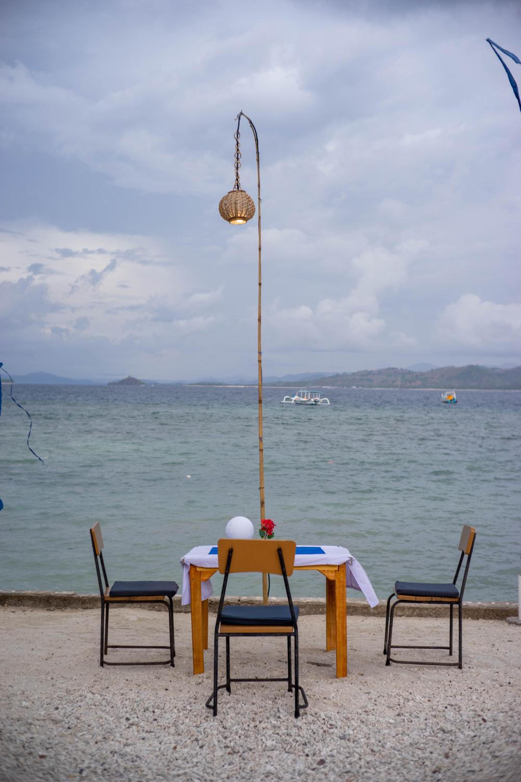 Yut's Inn Flower Paradise Gili Gede view 3