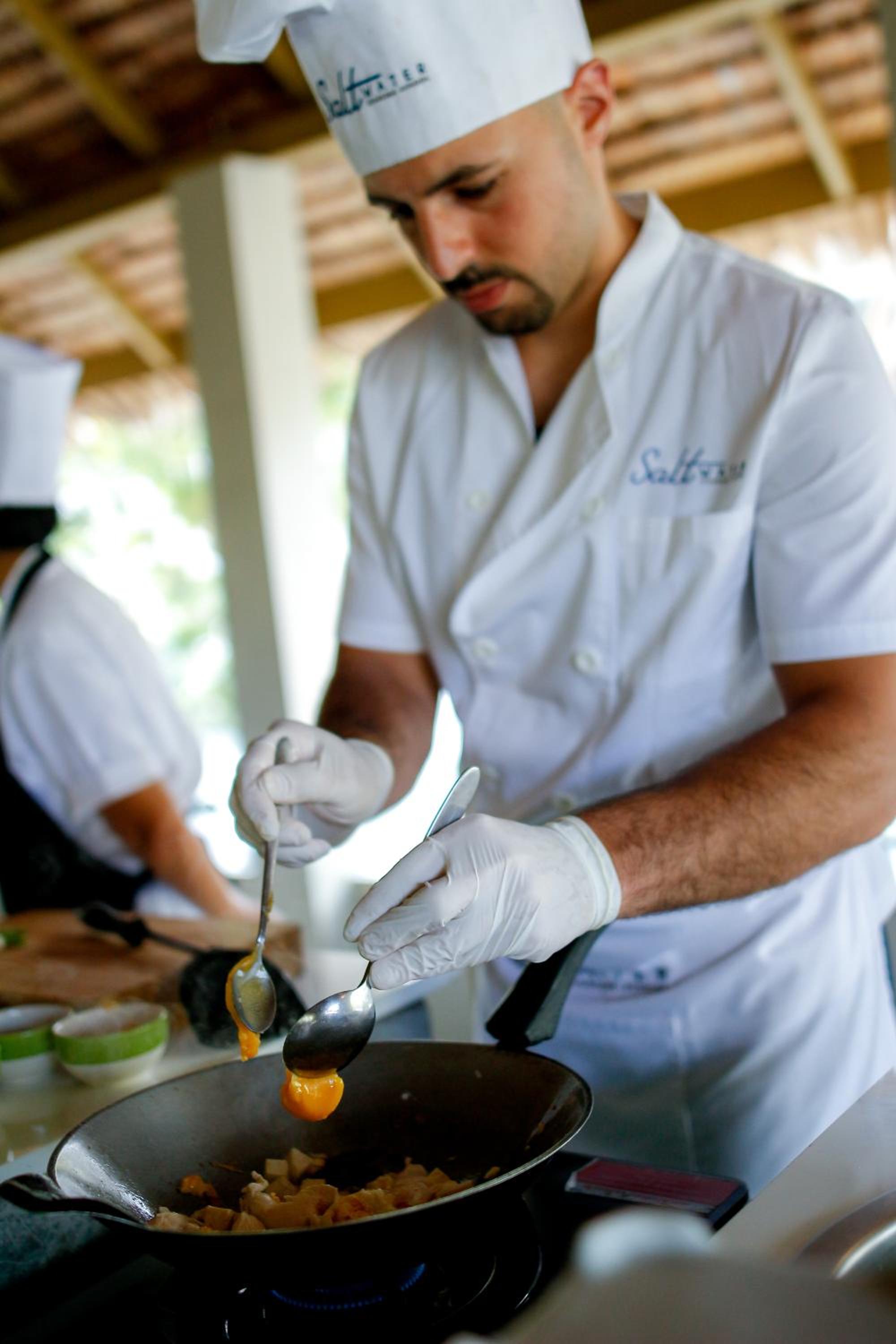 Summer Luxury Beach Resort & Spa