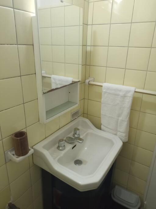 Confortable departamento en Retiro