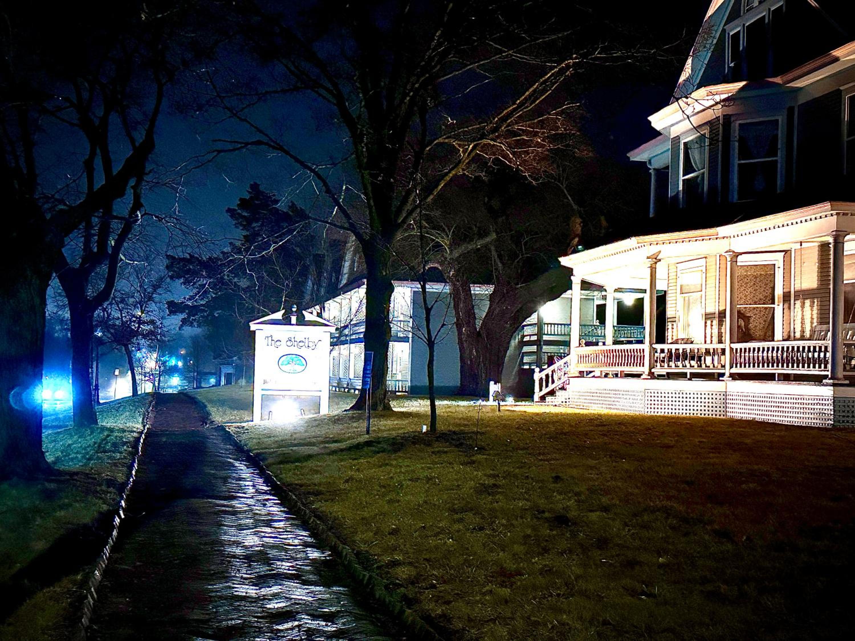 The Shelby Inn view 2