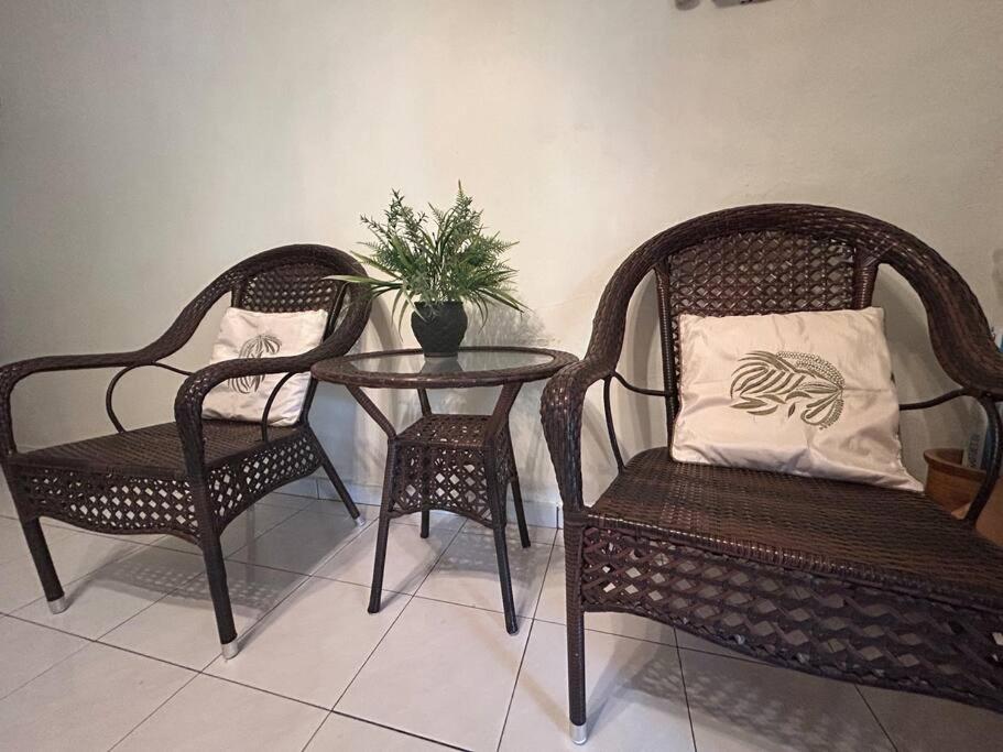 Ipoh Simple Famliy Homestay 3R3B 7-9pax SY24 photo 6
