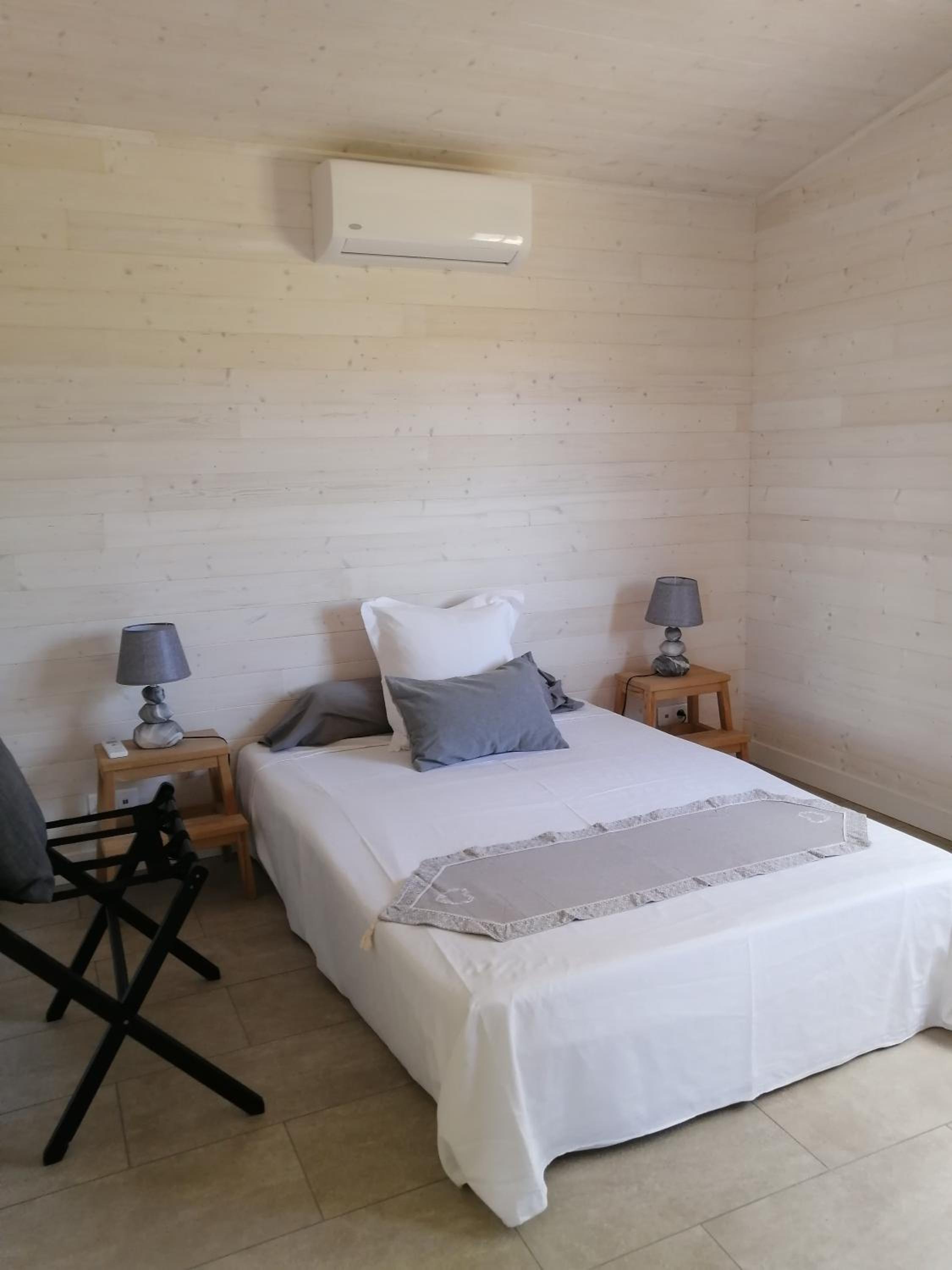 NIAOULI LODGE view 2