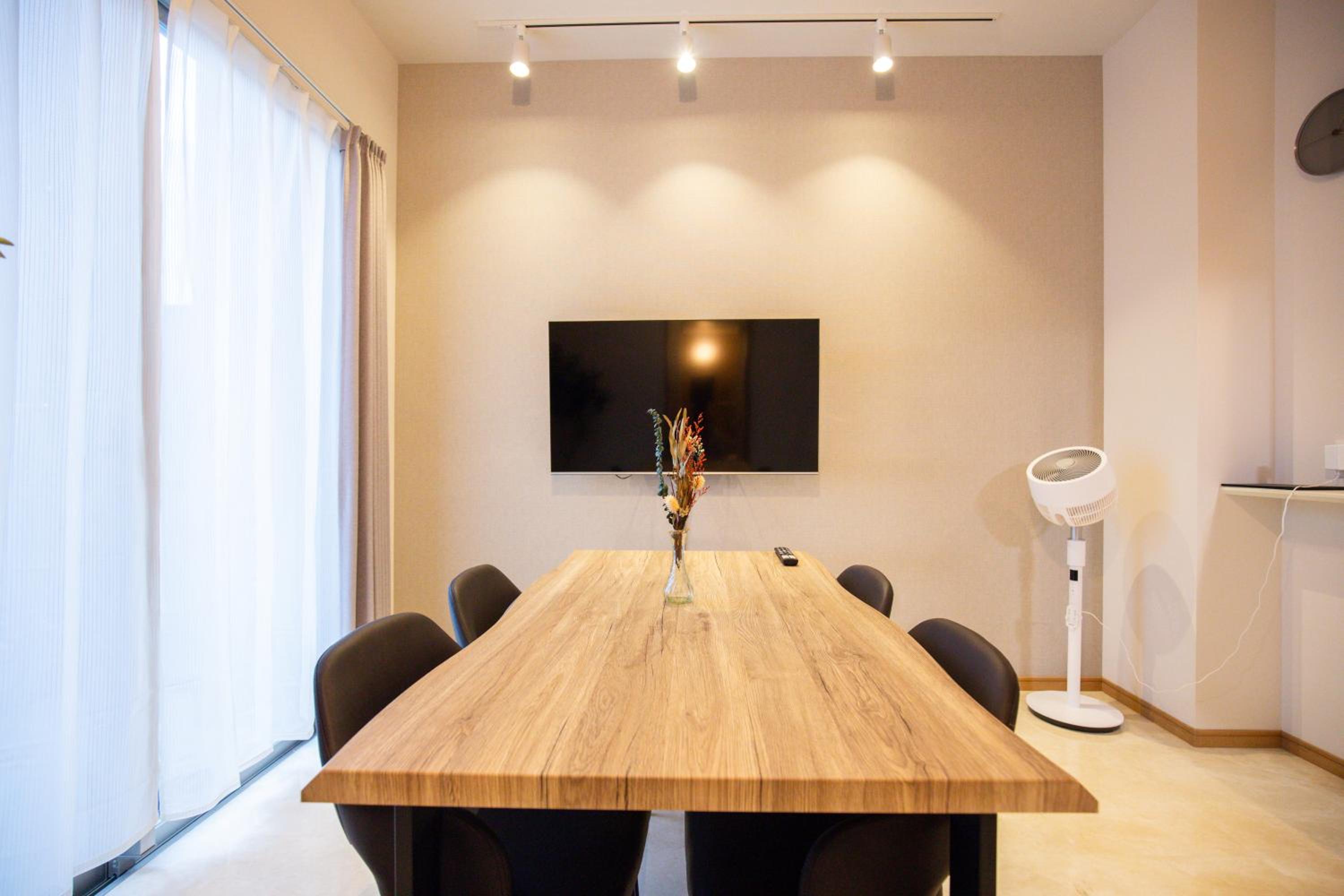 meeting & event spaces