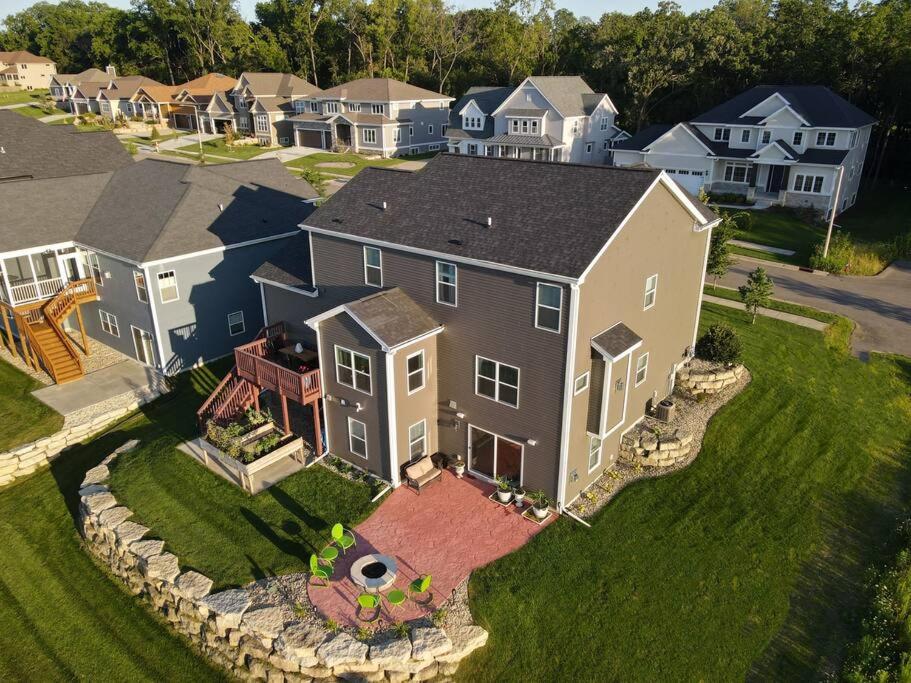 Hillside Harbor In Hawks Woods Estates - Property Image 51