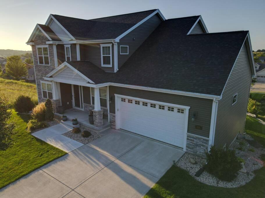 Hillside Harbor In Hawks Woods Estates - Property Image 62