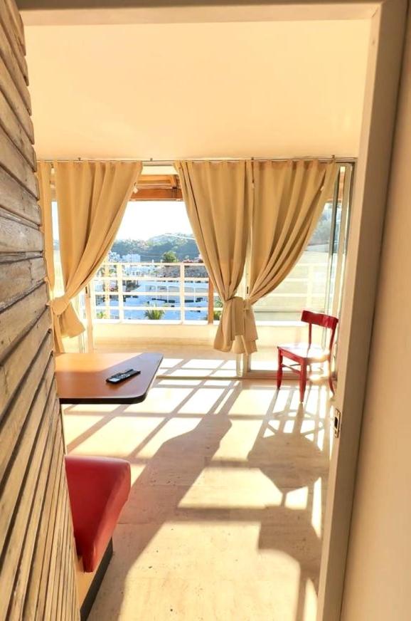 V1 DELUXE view 5