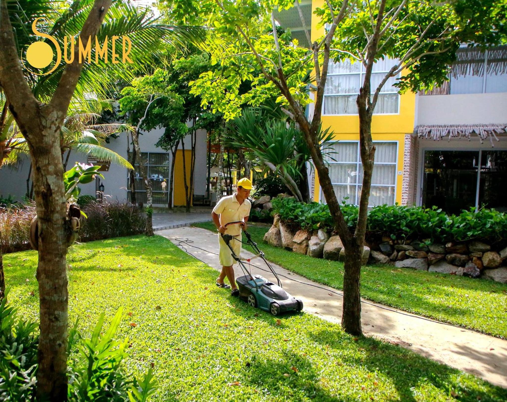 Summer Luxury Beach Resort & Spa