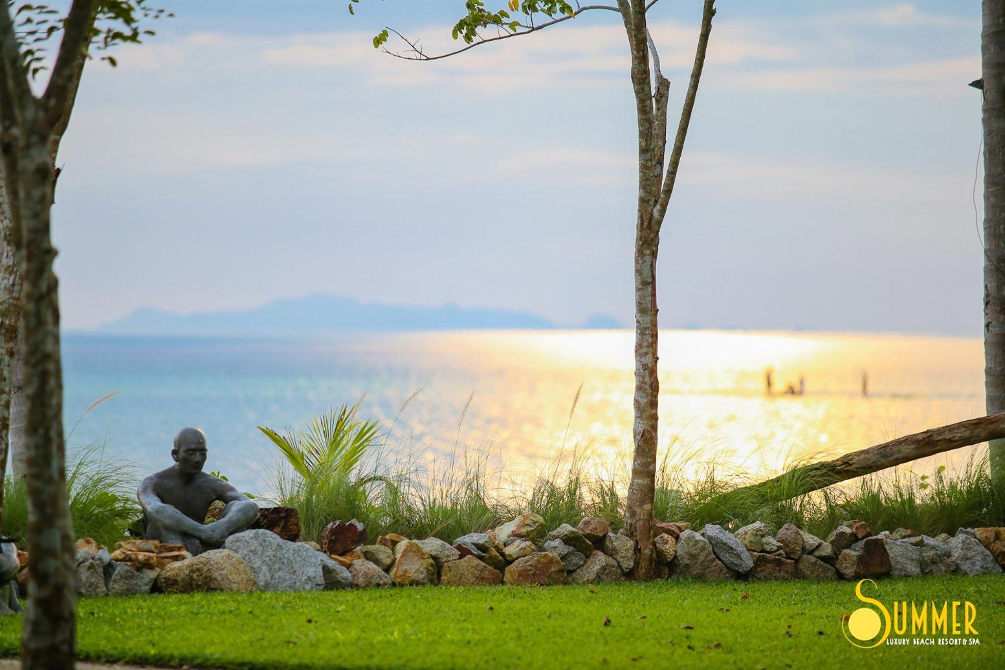 Summer Luxury Beach Resort & Spa