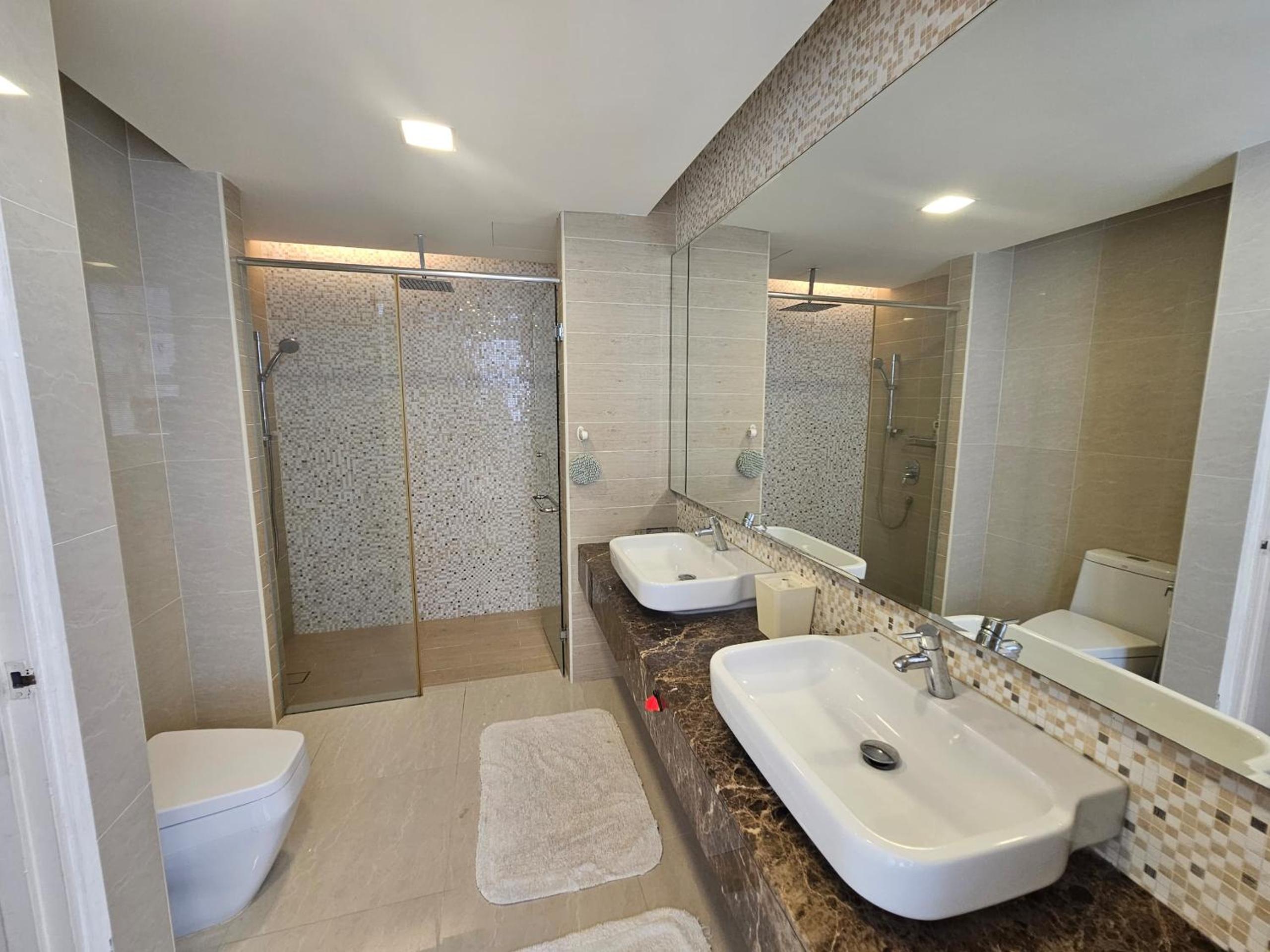 The Sky Suite @ Impiana on the Waterfront