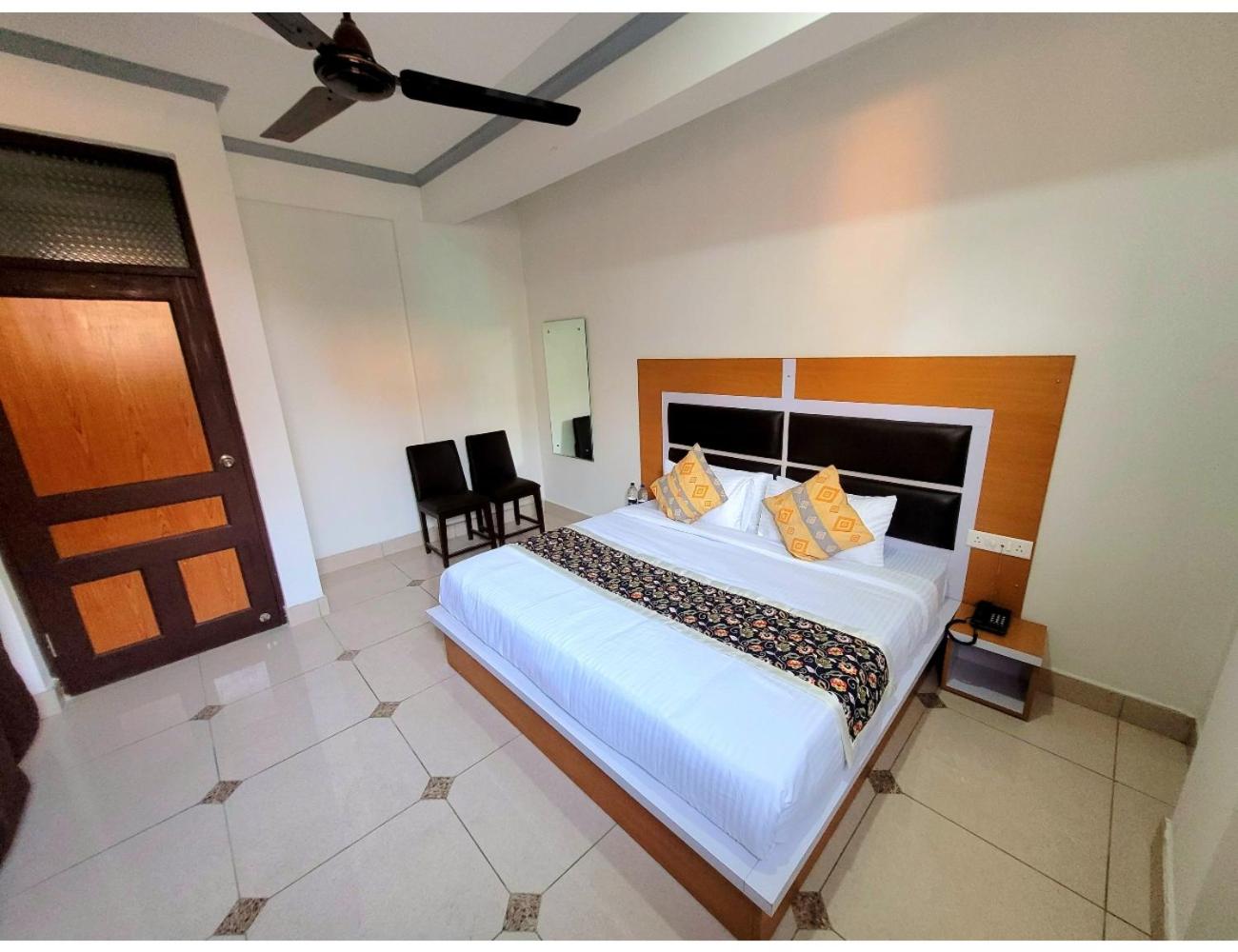 Hotel Snowlight, Khaniyar, Srinagar