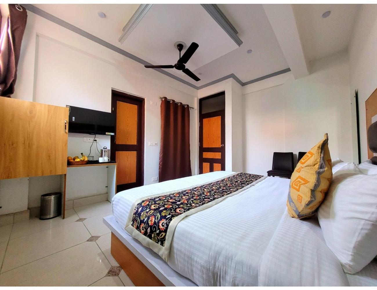 Hotel Snowlight, Khaniyar, Srinagar