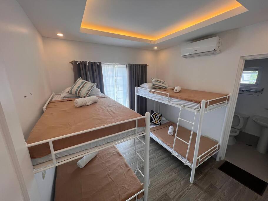 3BR House in San Fernando City near CSI, Manna, SM